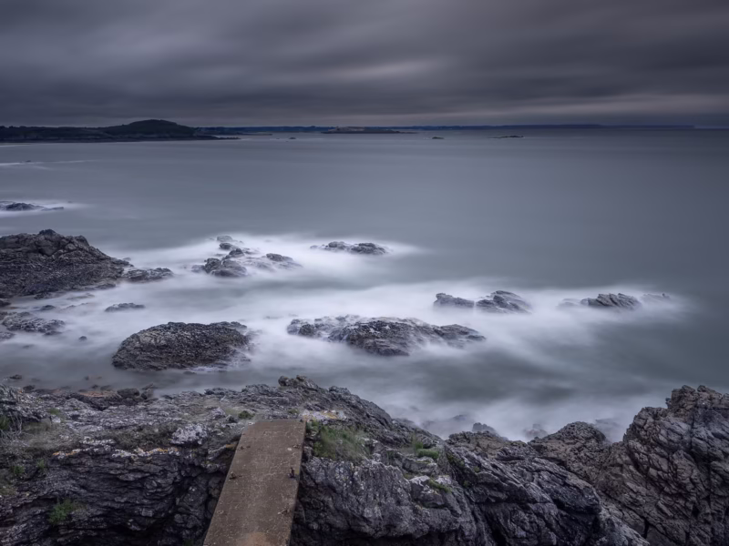 Storm aan de kust in Bretagne in Frankrijk